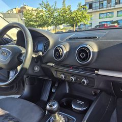 Audi A3 2014 Sportback-thumb-13
