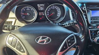 Hyundai i 30 2015-thumb-13