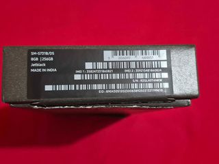 Samsung galaxy S25 fe-thumb-1