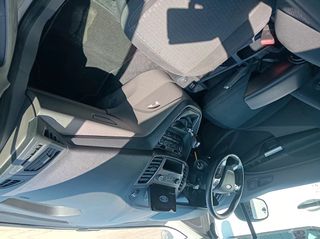 Ford Connect 2020-thumb-10