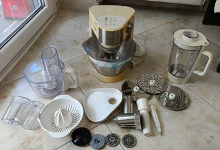 Kenwood KM263 Κουζινομηχανή – Πλήρες Σετ