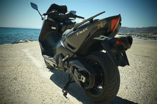 Yamaha T-Max 530 2016 Bluetooth (iron max)