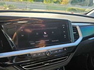 Opel Grandland X 2022 300ps 4WD Hybrid4 Plug-In Ultimate Limited Edition-thumb-42