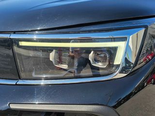 Opel Grandland X 2022 300ps 4WD Hybrid4 Plug-In Ultimate Limited Edition-thumb-47