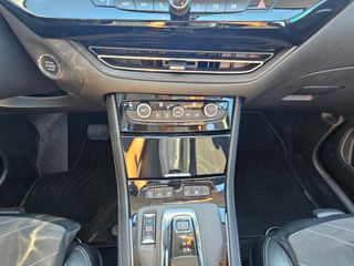 Opel Grandland X 2022 300ps 4WD Hybrid4 Plug-In Ultimate Limited Edition-thumb-36