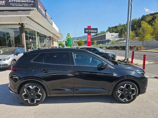 Opel Grandland X 2022 300ps 4WD Hybrid4 Plug-In Ultimate Limited Edition-thumb-4