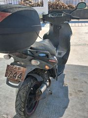 Gilera 2000-thumb-2