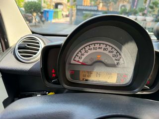 Smart ForTwo 2011 451-thumb-13