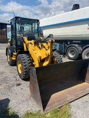 Φορτωτής Με Λάστιχα CAT 2014 907-thumb-1