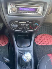 Peugeot 206 2001-thumb-8