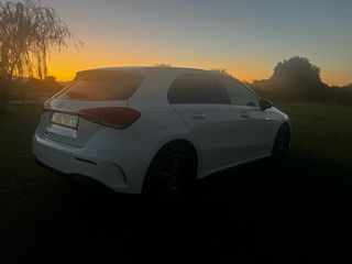 Mercedes-Benz A 250 2020 AMG-LINE 8G-DTC-thumb-5