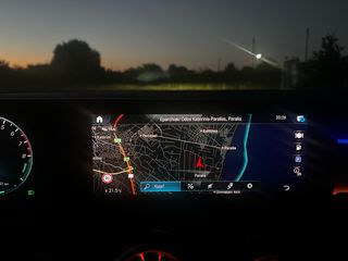 Mercedes-Benz A 250 2020 AMG-LINE 8G-DTC-thumb-13