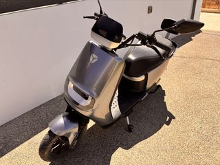 Yadea E8S 2025 lite-thumb-8