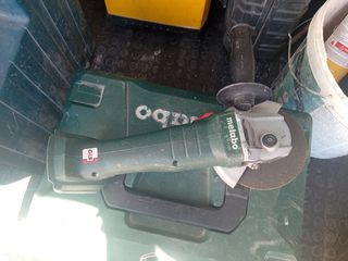 ΠΩΛΟΥΝΤΑΙ ΕΡΓΑΛΕΙΑ METABO-thumb-5