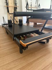 Πωλείται Pilates Reformer εταιρίας Alpha Pilates ελαφρώς μεταχειρισμένο σε άριστη κατάσταση