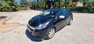 Peugeot 208 2016-thumb-1