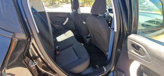 Peugeot 208 2016-thumb-9