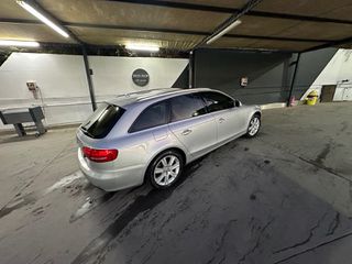 Audi A4 2011-thumb-3