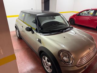 Mini Cooper 2010-thumb-2