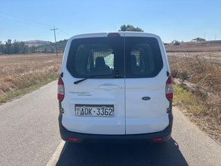 Ford Transit Courier 2017 1.5 TDCI & A/C-thumb-3