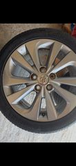 Toyota auris-thumb-3