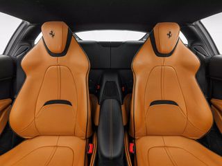 Ferrari Roma 2021 COUPE  -V8  620PS-thumb-9