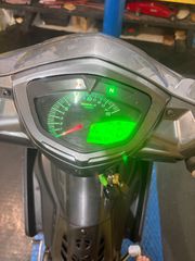 Yamaha CRYPTON-X135 2016-thumb-6