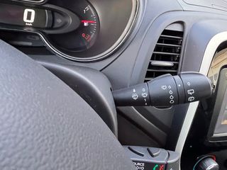 Renault Captur 2018-thumb-36