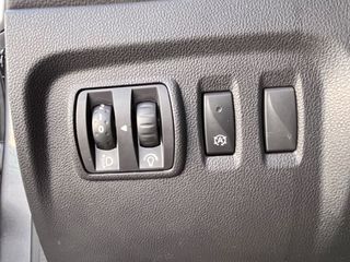 Renault Captur 2018-thumb-39