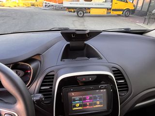 Renault Captur 2018-thumb-40