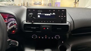 Opel Combo 2018 Selection 5Seats Navi / 6 Χρόνια Δωρεάν Service-thumb-35