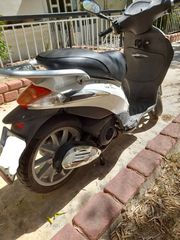 Piaggio Liberty 125 2015 1-thumb-0
