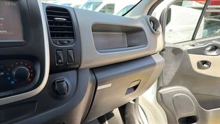 Renault Trafic 2018 3Seats Navi / Τιμή με ΦΠΑ-thumb-38