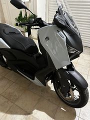 Yamaha XMAX 300 Tech Max 2025-thumb-1