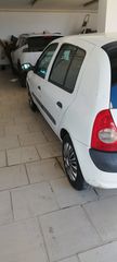 Renault Clio 2004 CLIO-thumb-3
