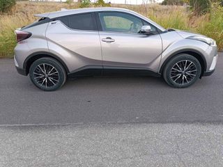Toyota C-HR 2017 LOUNGE-thumb-5
