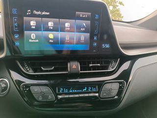 Toyota C-HR 2017 LOUNGE-thumb-14