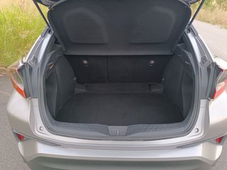 Toyota C-HR 2017 LOUNGE-thumb-27