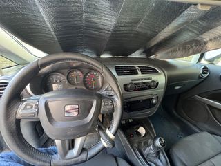 Seat Leon 2010 Sport up 1.4 tsi-thumb-5