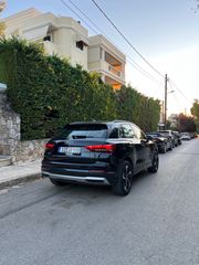 Audi Q3 2022 150HP TFSI S-tronic Advanced 2022-thumb-1