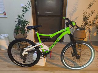 Downhill - Enduro - Trail 2012 Qbikes lythioum 2012