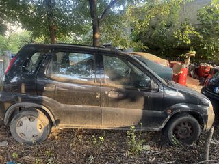 Suzuki Ignis 2001-thumb-4