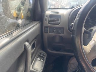 Suzuki Ignis 2001-thumb-7