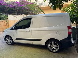 Ford Courier 2018-thumb-2