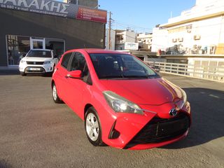 Toyota Yaris 2017-thumb-2