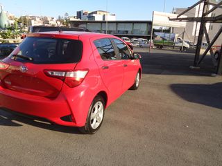 Toyota Yaris 2017-thumb-3