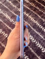 iPhone 11 64GB-Purple-thumb-2
