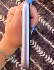 iPhone 11 64GB-Purple-thumb-4
