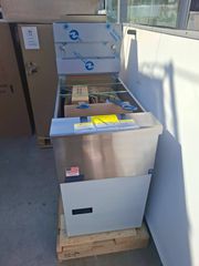 Φριτέζα αερίου , 18 λίτρα κάδο ,26.3kw, επιδαπέδια Pitco