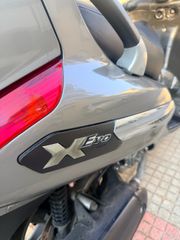 Piaggio XEvo 250 2009-thumb-7
